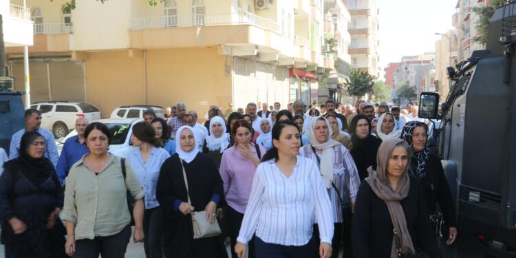 Serhat Güzel’in taziyesine kitlesel ziyaret