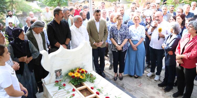 İbrahim Ayhan mezarı başında anıldı