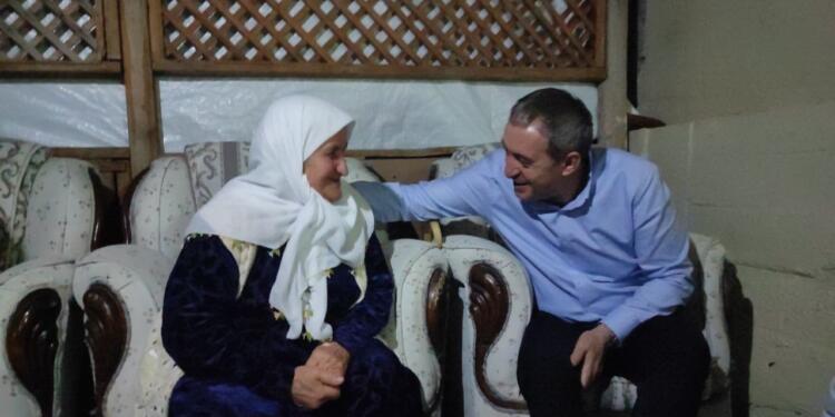 Bakırhan, Makbule Özer’i ziyaret etti