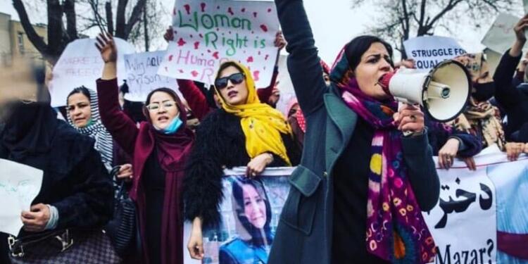 Afganistanlı aktivist: Evrenselleşen Kürt kadın direnişi hepimizin yoluna ışık oldu