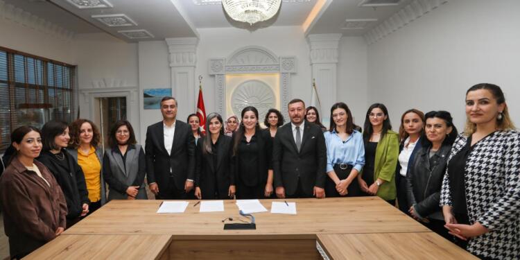 Wan Büyükşehir Belediyesi, baro işbirliğiyle kadınlara hukuki destek verecek