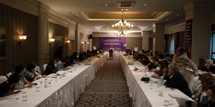 Jineoloji Çalıştayı’nın ilk günü sona erdi