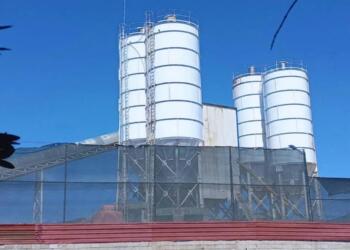 Hatay’da kaçak beton santraline tepki