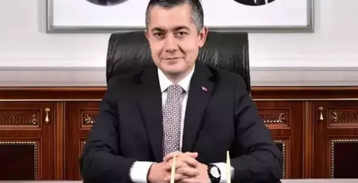 Bir gecede terfi üstüne terfi: Önce Vali yardımcılığı, sonra kayyım…