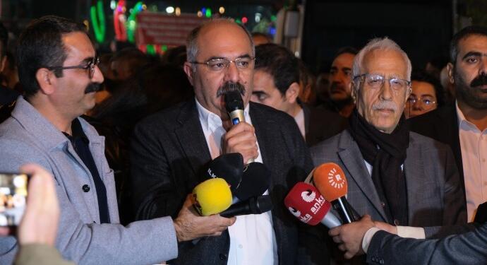 Öztürk: Kent uzlaşısına tahammülünüz yoksa sorunu nasıl çözeceksiniz