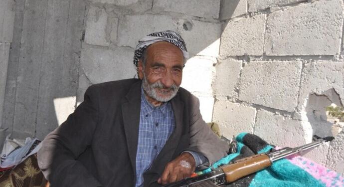 Kobanê direnişinin simgesi Apê Nemir hayatını kaybetti