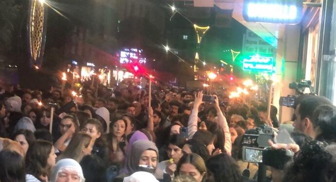 Kadınlardan Wan’da meşaleli yürüyüş: Rojin Kabaiş’e ne oldu?