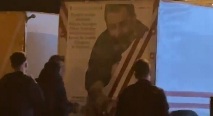 Adana’da Ahmet Kaya posterine yasak!