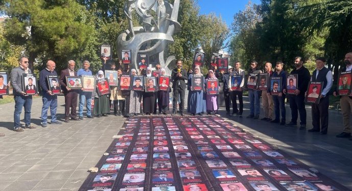 Amed ve Êlih’te eylem: Her sokakta devletin boğazına yapışacağız