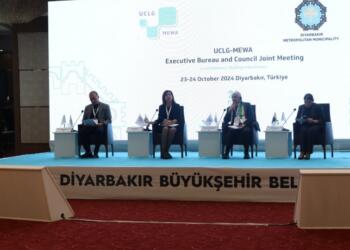 Filistinli Belediye Başkanı Shakhshir: Şehir yerle bir, dünya sessiz!