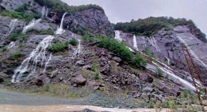 Artvin’de yağış sonrası taşkın ve heyelan uyarısı