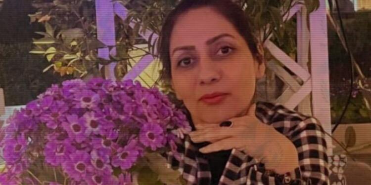 İran’da Nergiz Mensuri’ye 8 yıl hapis cezası verildi