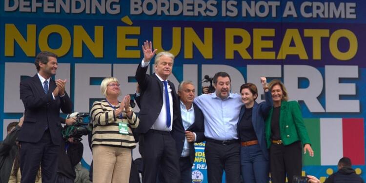 Avrupa’nın aşırı sağcı liderleri İtalya’da toplandı