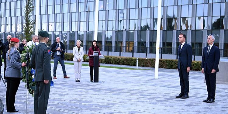 Rutte NATO Genel Sekreterliğini devraldı