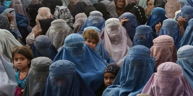 Afganistan’ın renkli ve kültürlü yapısı dağıtılmak isteniyor