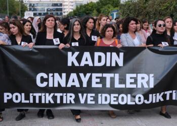 Kadınlardan Kabaiş için sessiz yürüyüş