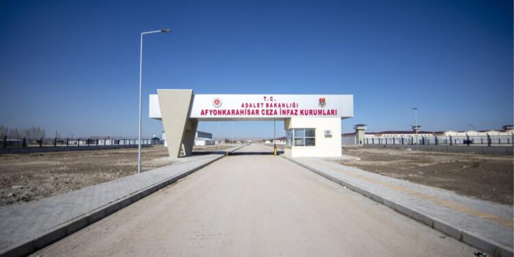 Bakanlık 33 yıllık tutsağın tahliyesinin engellenmesine yanıt: Gerçeği yansıtmıyor