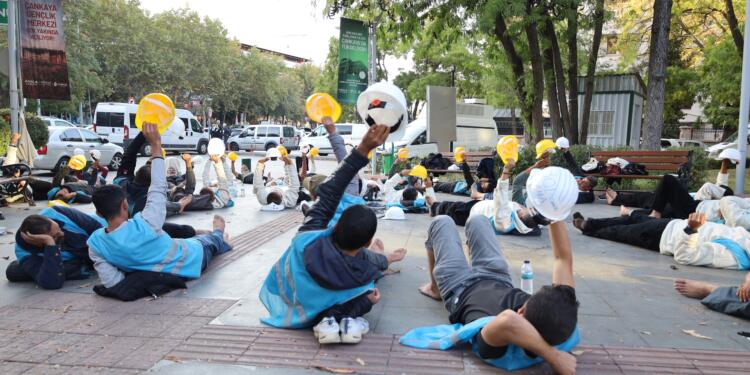 Fernas işçileri serbest bırakıldı