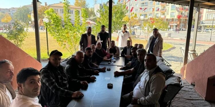 Düğüne saldıran ırkçı grup aileden özür diledi