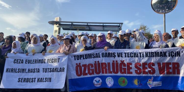‘Özgürlüğe ses ver’ eylemi: Komplo boşa düşürülecek