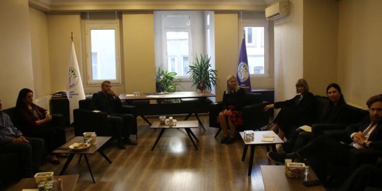 Olof Palme Vakfı, DEM Parti’yi ziyaret etti