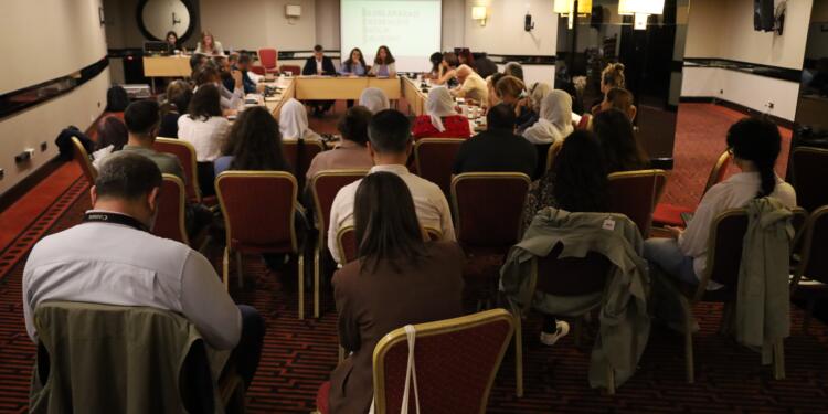 Uluslararası Delegasyon: Kürtler sadece kimliklerinden kaynaklı tutuklu!