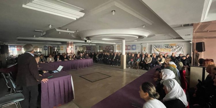 DBP yeni dönemde mahalle mahalle örgütlenecek