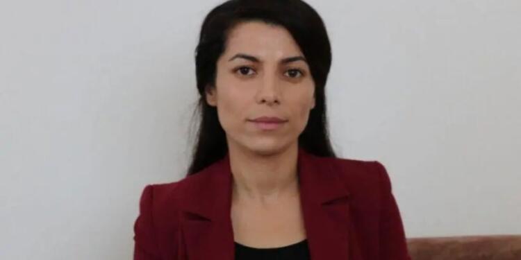 İran mahkemesi Muradî’nin savunma hakkını gasp etti