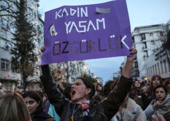 Kadınlar ‘Jin, Jiyan, Azadî’ ile dayanışmayı güçlendiriyor