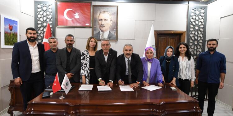 Mûş Belediyesi de kadınlara hukuki destek sağlayacak