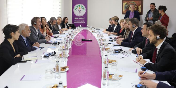 Alman Sosyal Demokrat Parti’den DEM Parti ziyareti