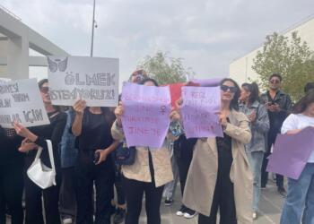 Şirnex’te öğrenciler Rojin için yürüdü