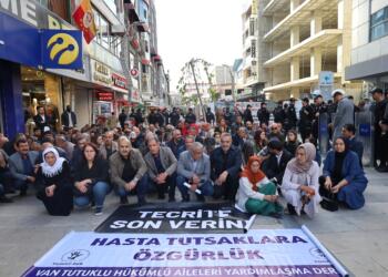 ‘Özgürlüğe ses ver’ eylemi: Tecrit politikalarını kabul etmiyoruz