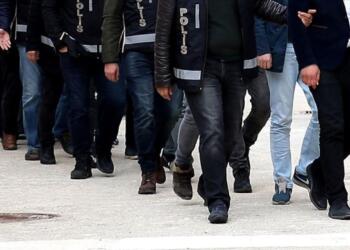 Birçok kentte ev baskınları: 30 ilde 231 gözaltı