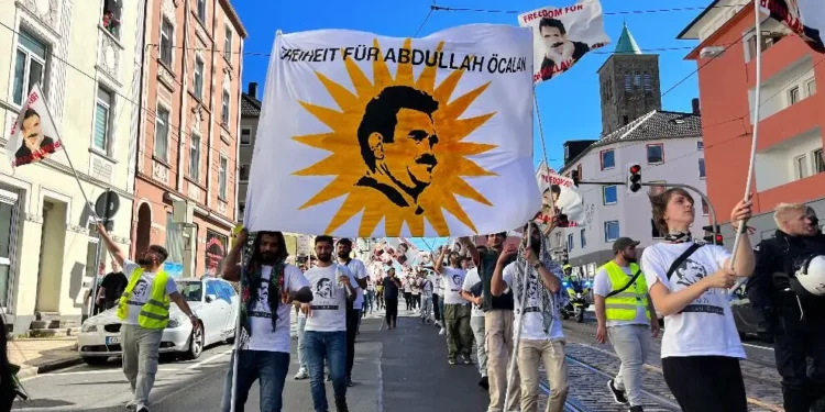 Mısırlı gazeteci: Abdullah Öcalan’ın özgürlüğünü sağlayacağız