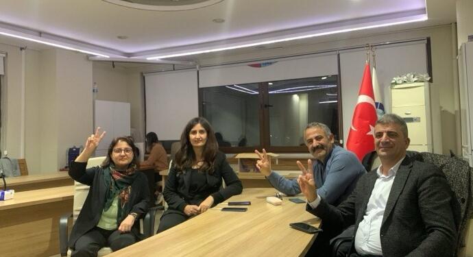 Dêrsim Belediyesi’nde nöbet sürüyor: Herkesi direnişe bekliyoruz