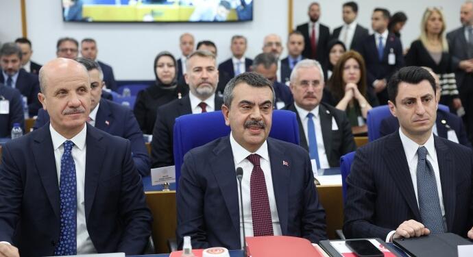 Bütçe görüşmeleri sürüyor: Bakanın, kendi Bakanlığından haberi yok