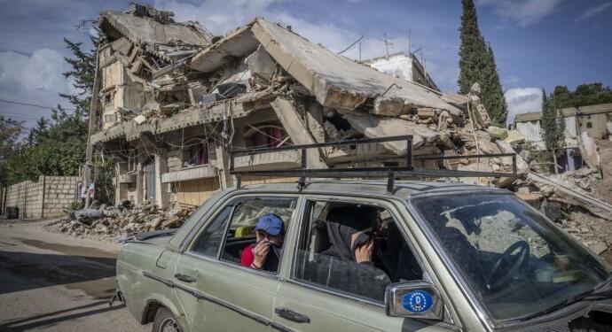 İsrail’in Lübnan saldırısında 30 kişi yaşamını yitirdi