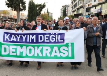 Riha’da kayyıma karşı yürüyüş: Kayım değil demokrasi