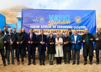 Elbak’ta açılış törenleri: İlçenin 50 yıllık su sorunu çözüldü