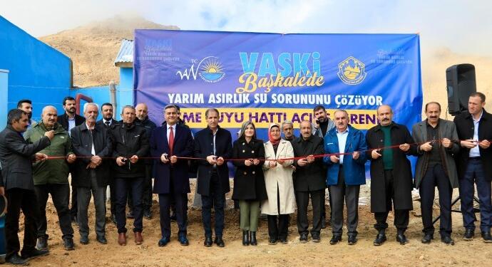 Elbak’ta açılış törenleri: İlçenin 50 yıllık su sorunu çözüldü
