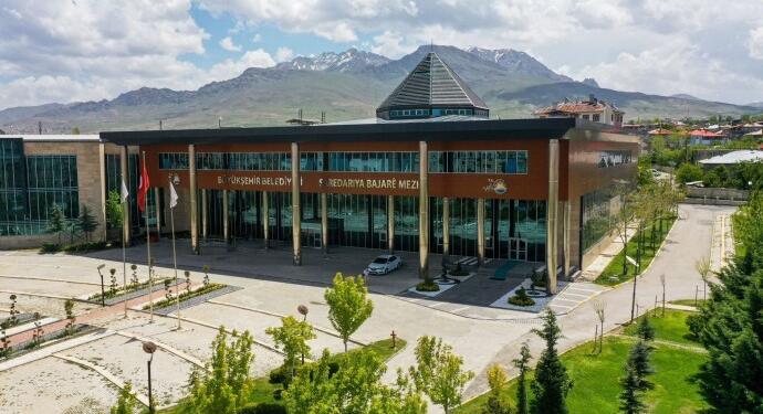 Belediyenin İŞKUR ilanına valilikten müdahale