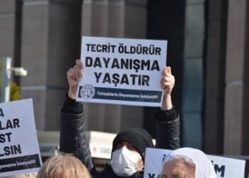 İHD İstanbul Şubesi’nden tutsaklara para gönderme kampanyası