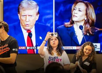 ABD’de son 24 saat: Harris ve Trump son konuşmalarını yaptı