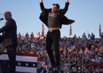 Musk görüşmelerde Trump’ın yanında