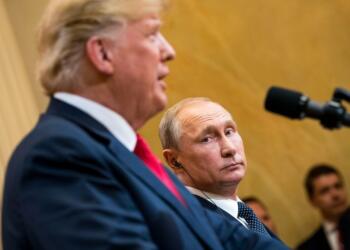 Putin telefonla görüştüğü Trump’ı tebrik etti