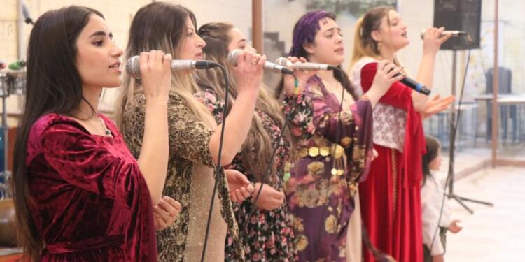 ‘Sanat sevgisi aşılıyoruz’