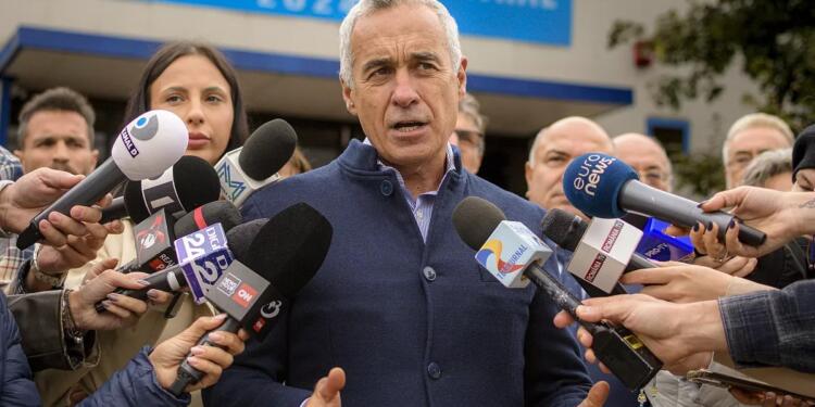 Romanya’da ilk turda aşırı sağcı aday önde