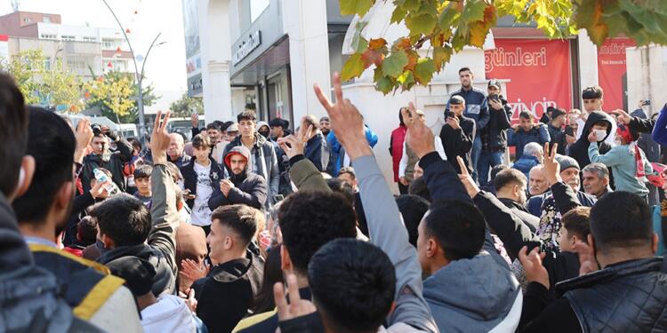 Tiryaki: Halk ‘Bijî Serok Apo’ diyerek çözüm adresini gösteriyor