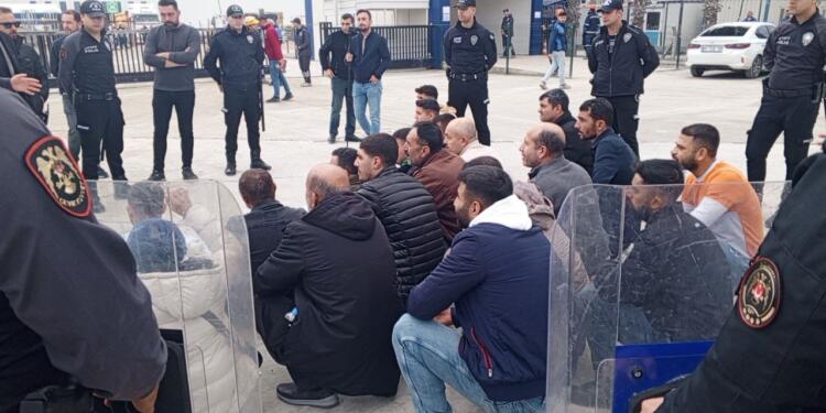 Adana’da 670 işçi maaşını almadığı için eylemde